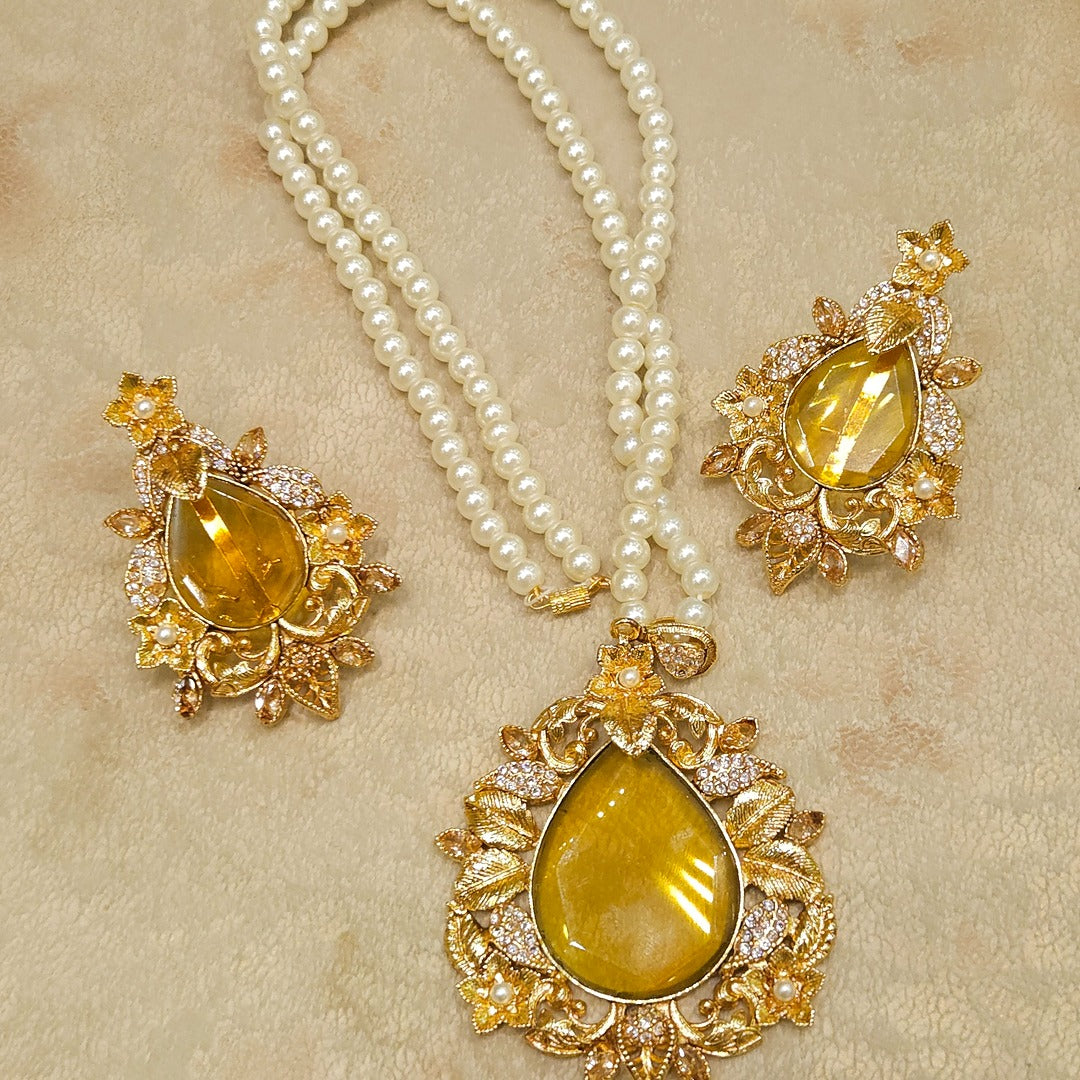Golden Blossom Pearl Mala Set