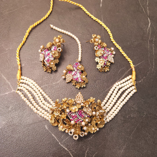 Turkish Pink Bloom Choker